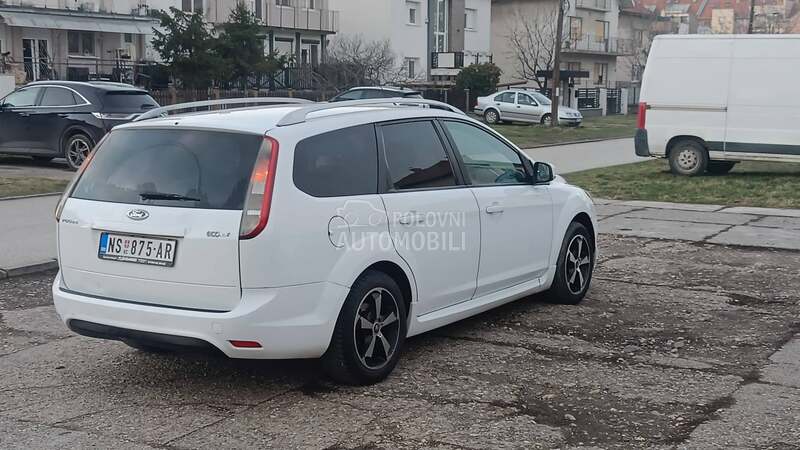 Ford Focus 