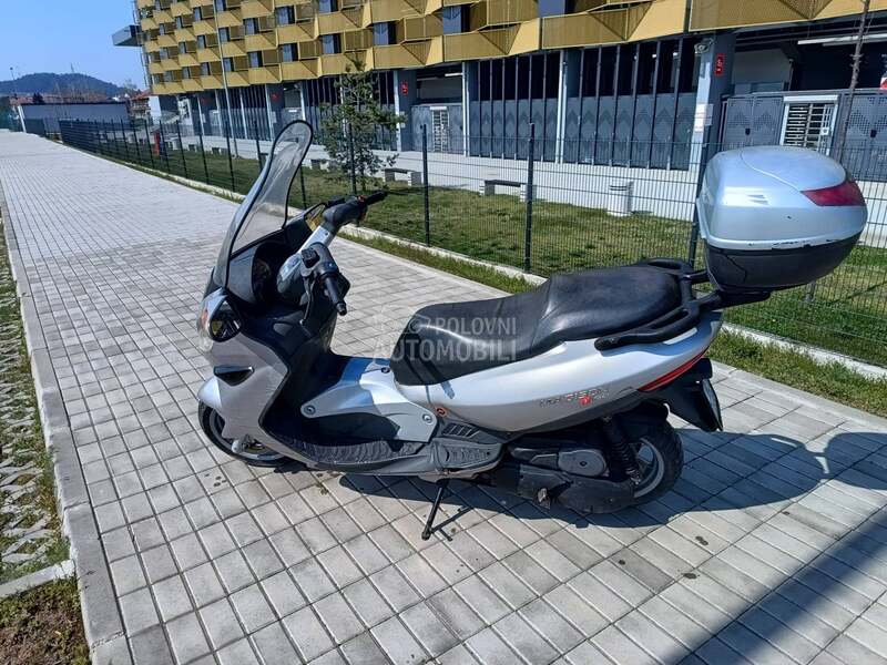 Malaguti medison 150