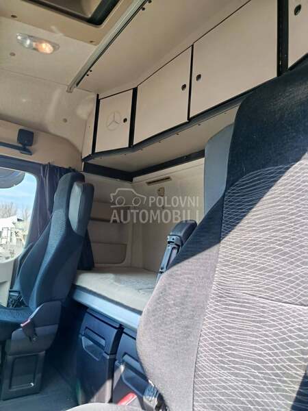 Mercedes Benz Actros 1846