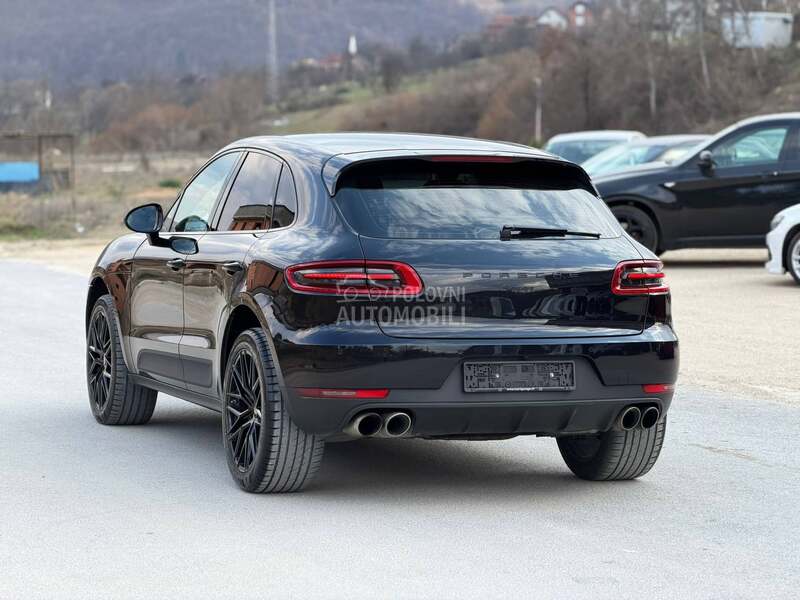 Porsche Macan s