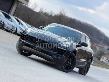 Porsche Macan s