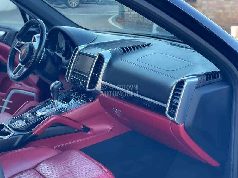 Porsche Cayenne S H Y B