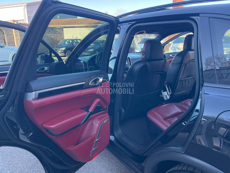 Porsche Cayenne S H Y B