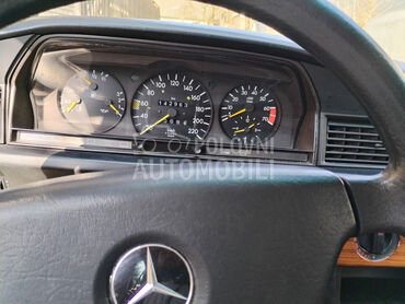 Mercedes Benz 190 