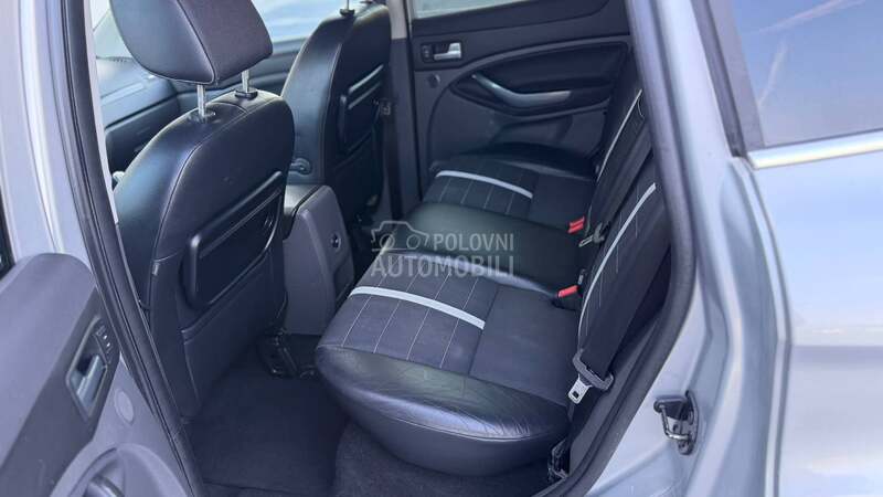 Ford Kuga 2.0 TITANIUM