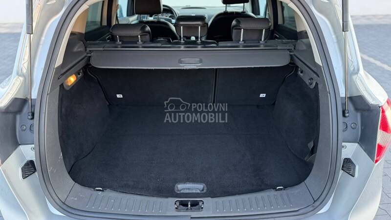Ford Kuga 2.0 TITANIUM