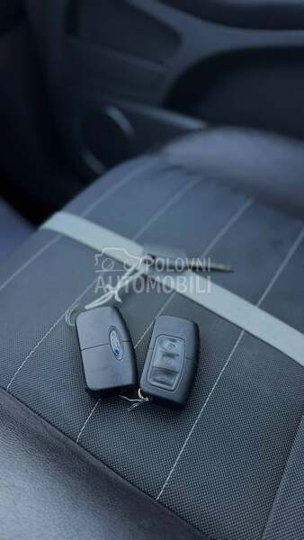 Ford Kuga 2.0 TITANIUM