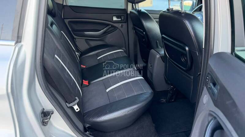 Ford Kuga 2.0 TITANIUM