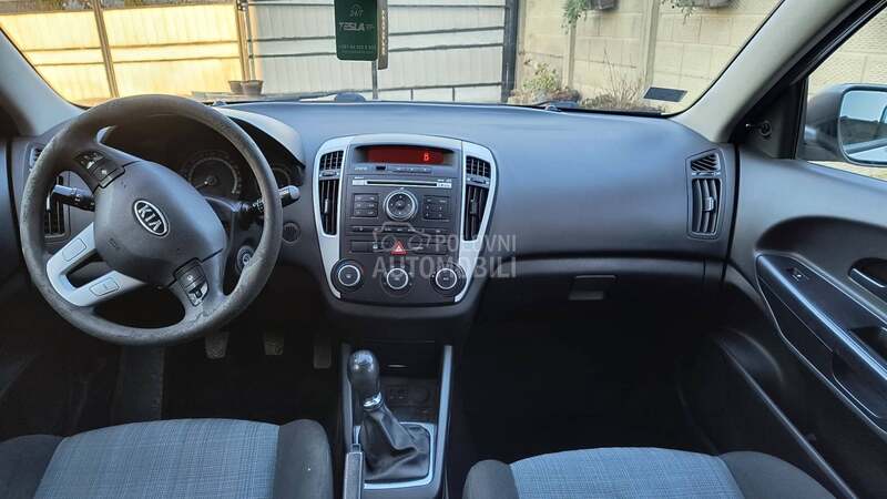 Kia cee`d 