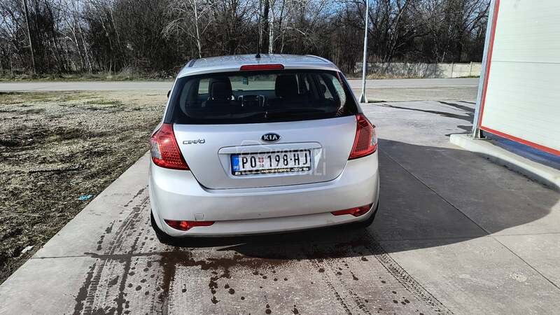Kia cee`d 
