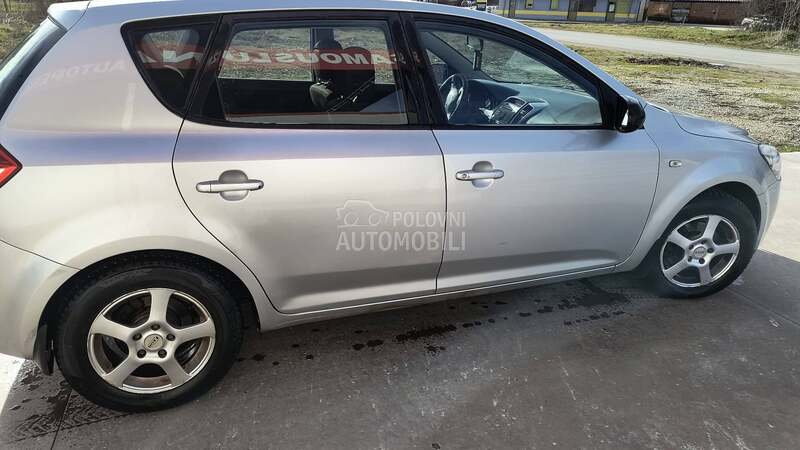 Kia cee`d 