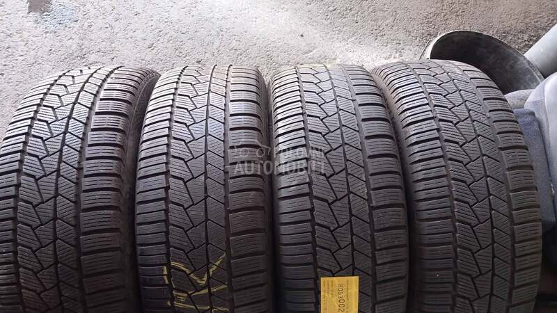 Continental 225/45 R18 Zimska