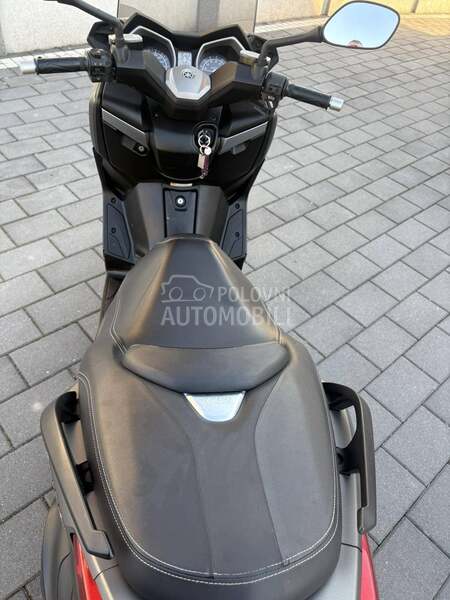 Yamaha X max 400