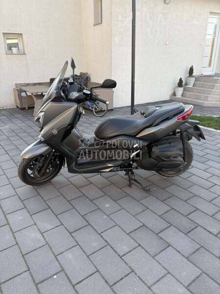 Yamaha X max 400