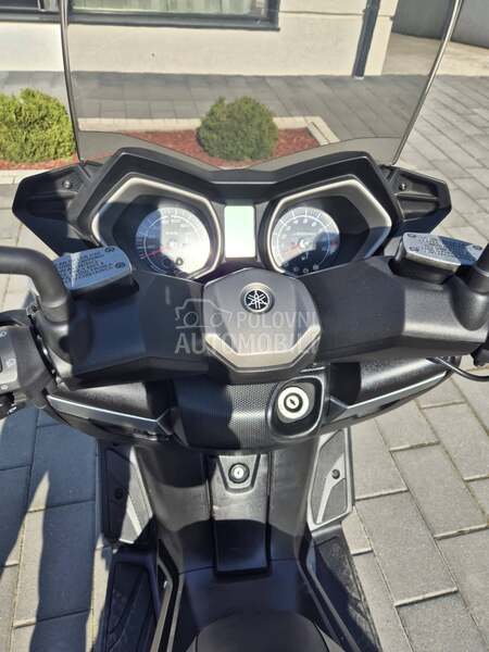 Yamaha X max 400