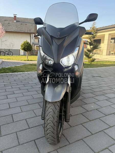 Yamaha X max 400
