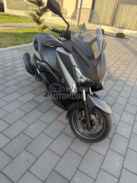Yamaha X max 400