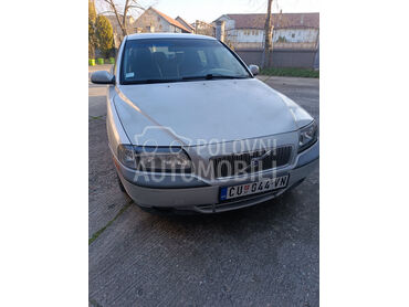 Volvo S80 T5