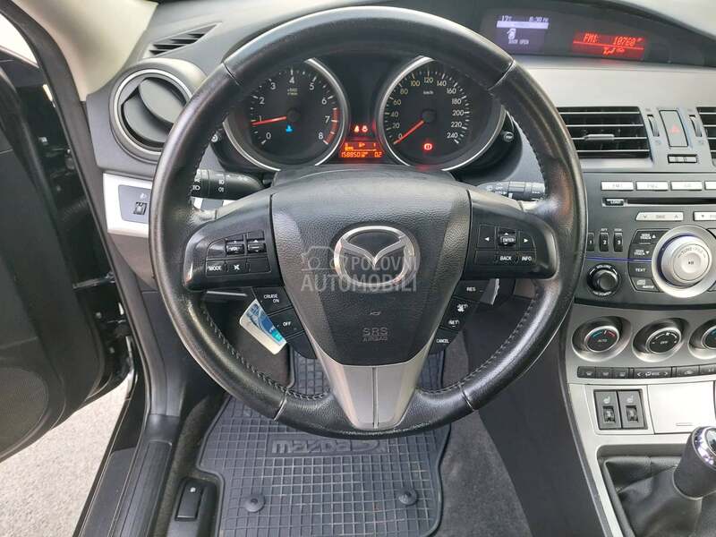Mazda 3 1.6 I  CH