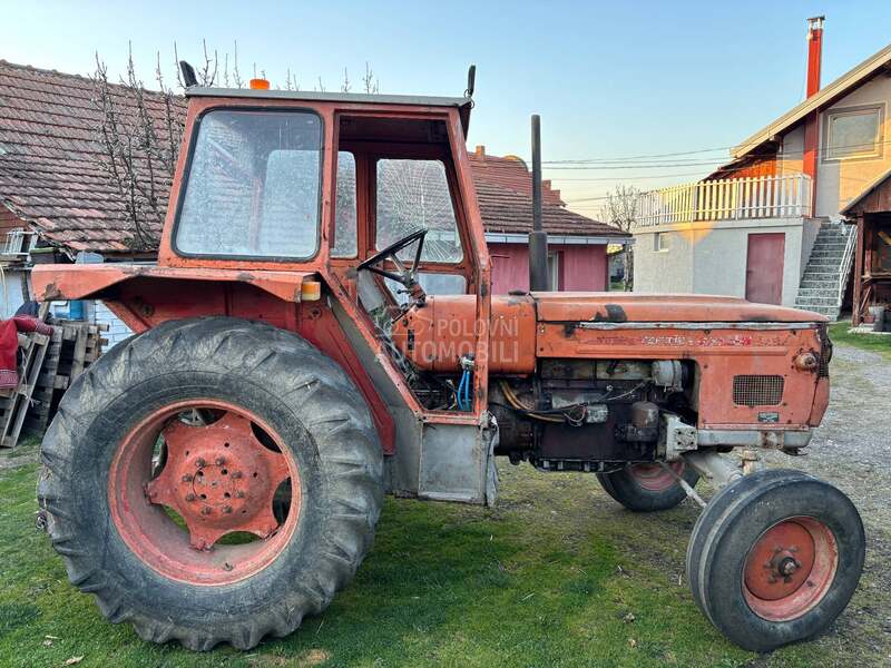 Zetor 5711