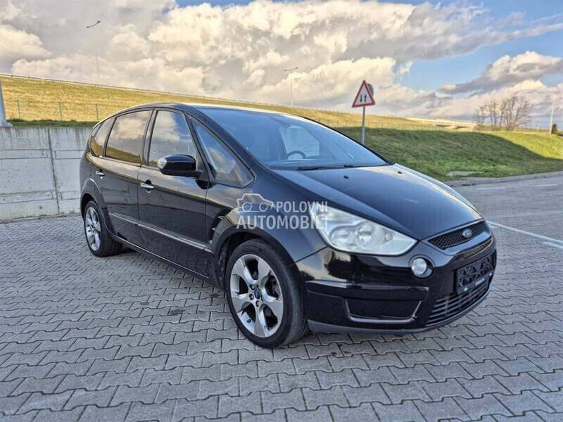 Ford S-Max 2012. god. -  kompletan auto u delovima