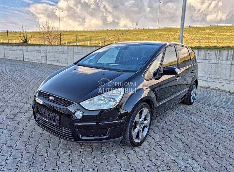 Ford S-Max 2012. god. -  kompletan auto u delovima