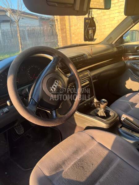 Audi A4 1.8