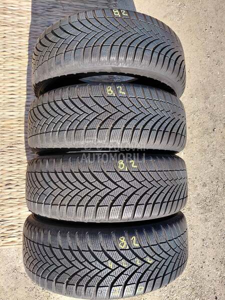 Semperit 205/55 R16 Zimska