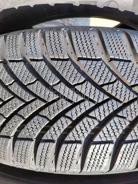 Semperit 205/55 R16 Zimska