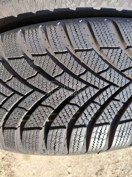 Semperit 205/55 R16 Zimska