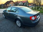 Volkswagen Jetta 1.9TDI BLUEMOTION