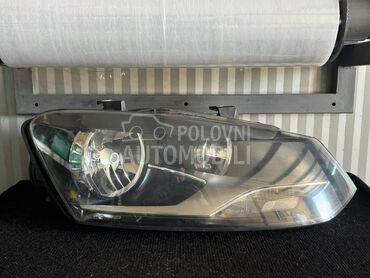 Desni far za Volkswagen Polo od 2010. do 2015. god.