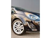 Opel Corsa D 1.4 EDITION / CH