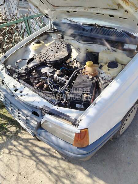 Opel Kadett 