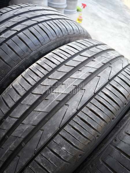 Hankook 235/55 R19 Letnja