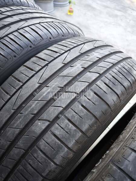 Hankook 235/55 R19 Letnja