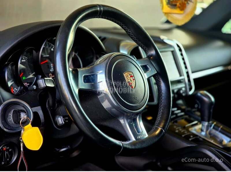 Porsche Cayenne 