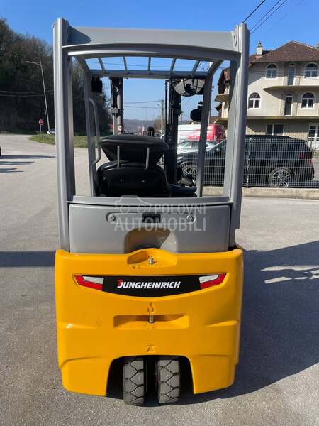 Jungheinrich 1,5 tona Duplex
