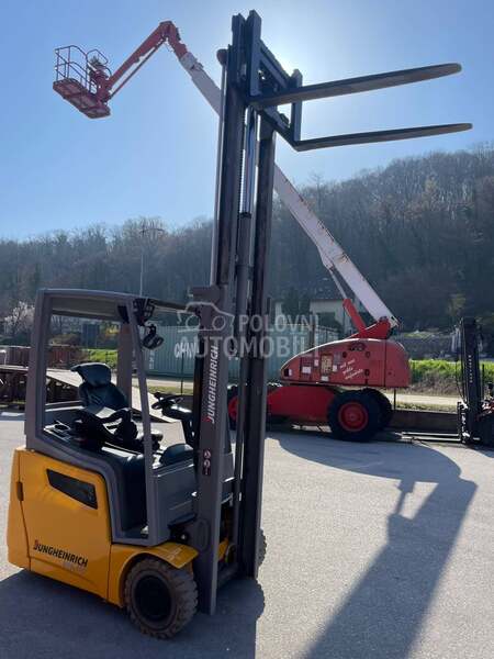 Jungheinrich 1,5 tona Duplex