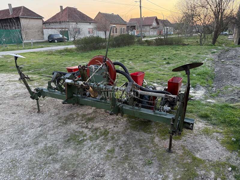 OLT Pneumatska sejalica