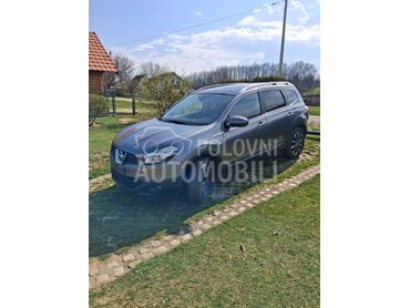 Nissan Qashqai + 2 