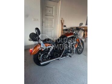 Harley Davidson xl 1200 custom