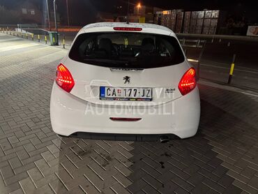 Peugeot 208 1.2 bezin