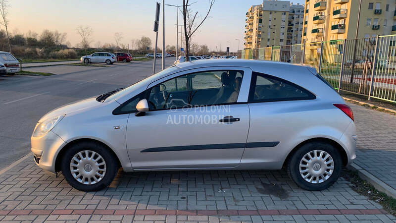 Opel Corsa D 