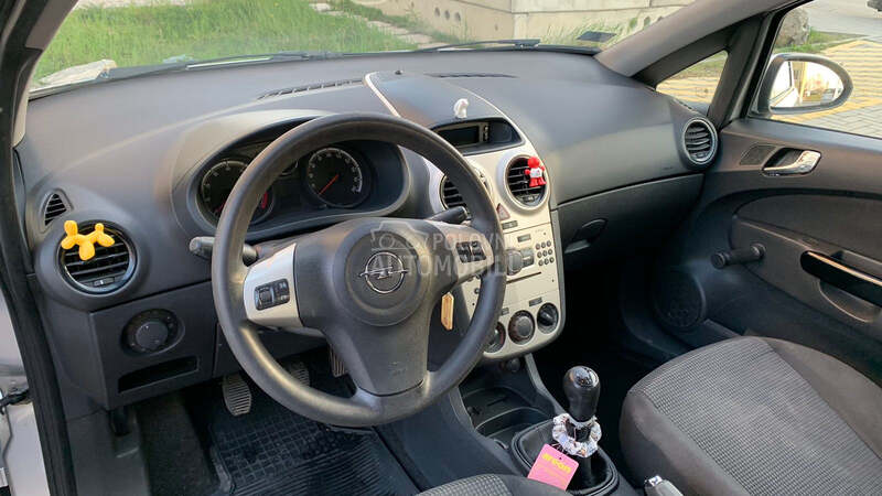 Opel Corsa D 