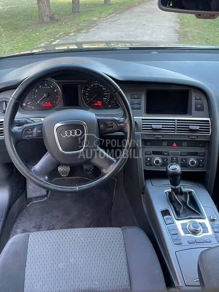 Audi A6 v6 2.4