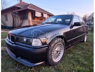 BMW 325 E36