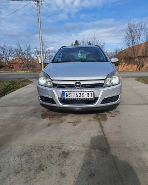 Opel Astra H 