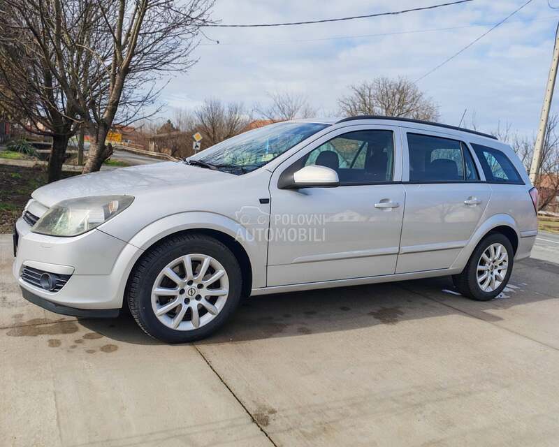 Opel Astra H 
