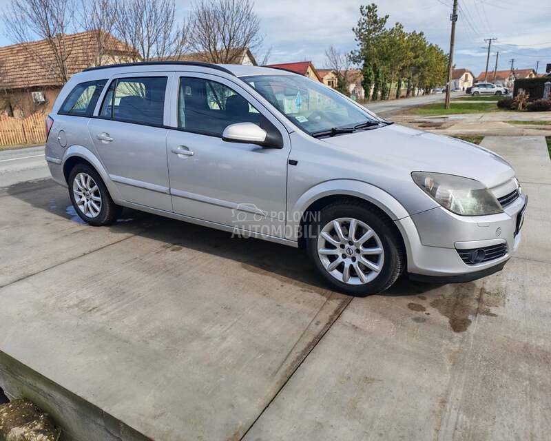 Opel Astra H 